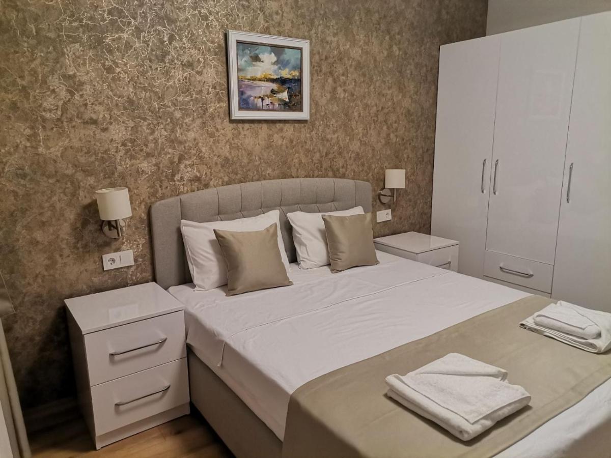 Family Boutique Residence-Free Parking فيليكو ترنوفو المظهر الخارجي الصورة