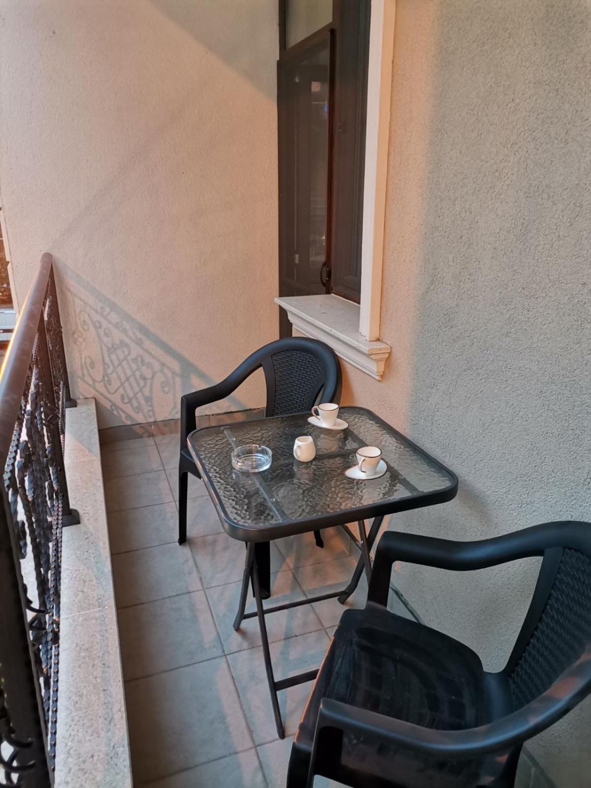 Family Boutique Residence-Free Parking فيليكو ترنوفو المظهر الخارجي الصورة