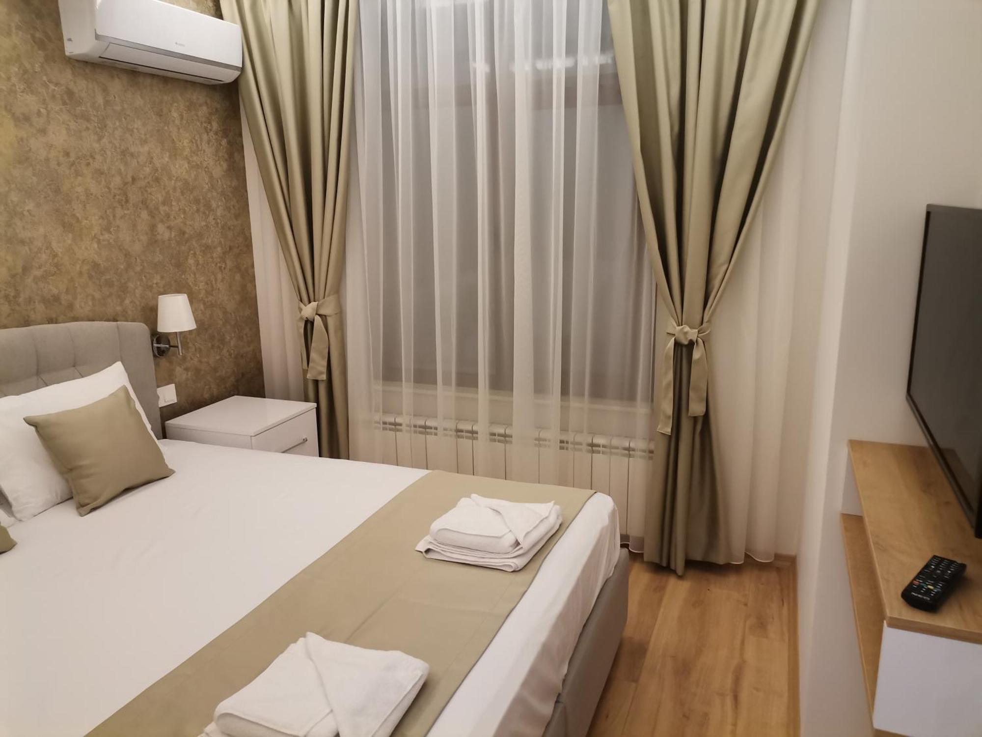 Family Boutique Residence-Free Parking فيليكو ترنوفو المظهر الخارجي الصورة