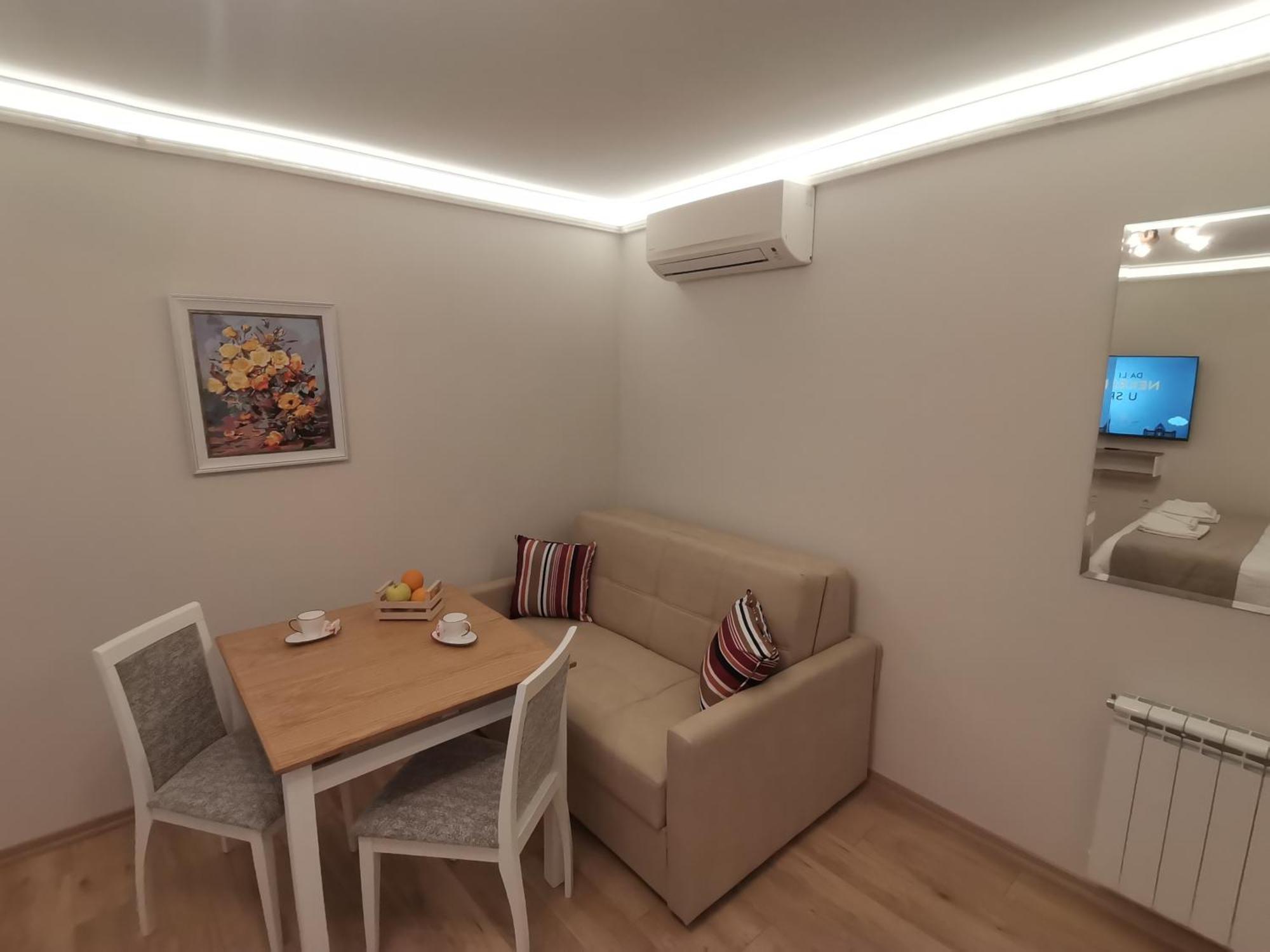 Family Boutique Residence-Free Parking فيليكو ترنوفو المظهر الخارجي الصورة