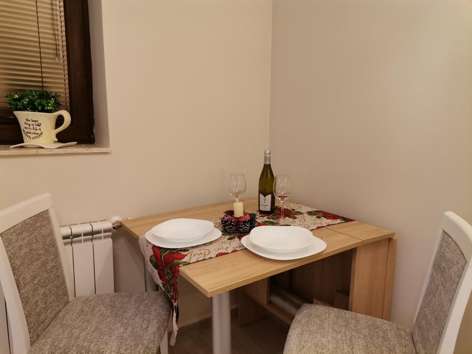 Family Boutique Residence-Free Parking فيليكو ترنوفو المظهر الخارجي الصورة